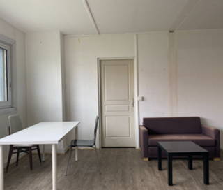 Bureau privé 30 m² 7 postes Location bureau Rue Godillot Saint-Ouen 93400 - photo 2